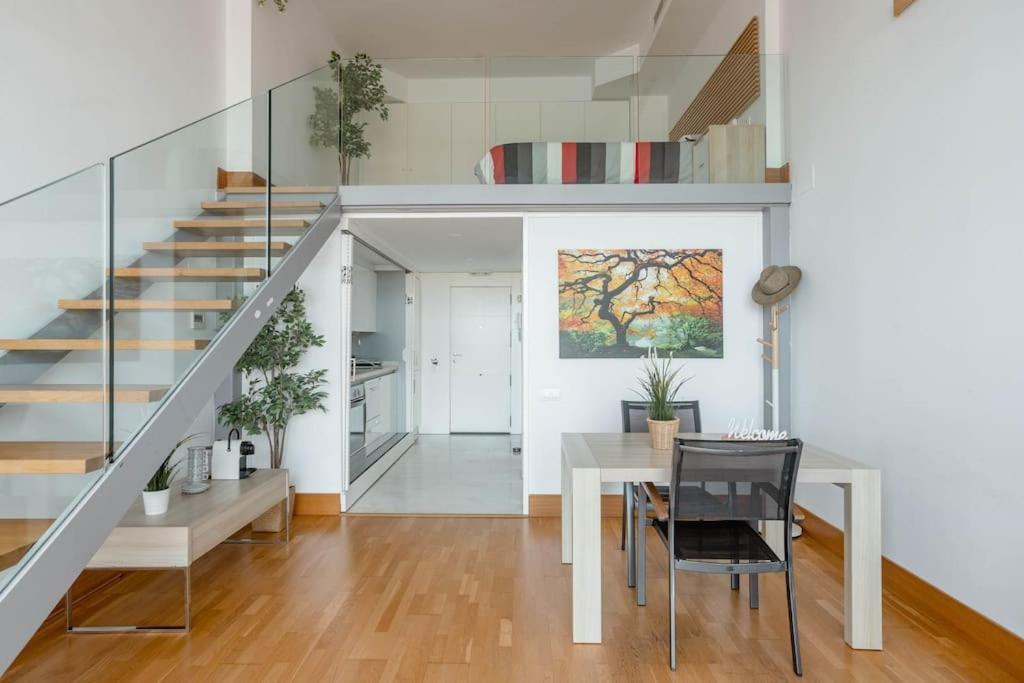 バレンシアDuplex Loft Apartamento Con Parking Gratisアパートメント エクステリア 写真